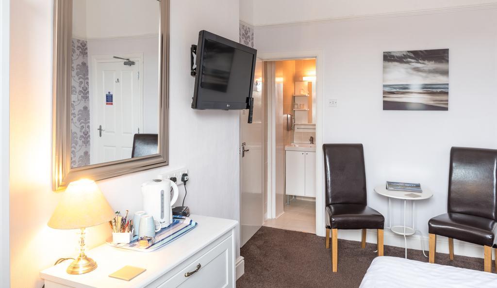 The Grafton Guest House ランディドノー エクステリア 写真